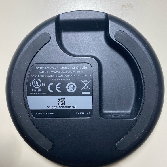BOSE Soundlink Revolve charging cradle - Picture 5 of 10